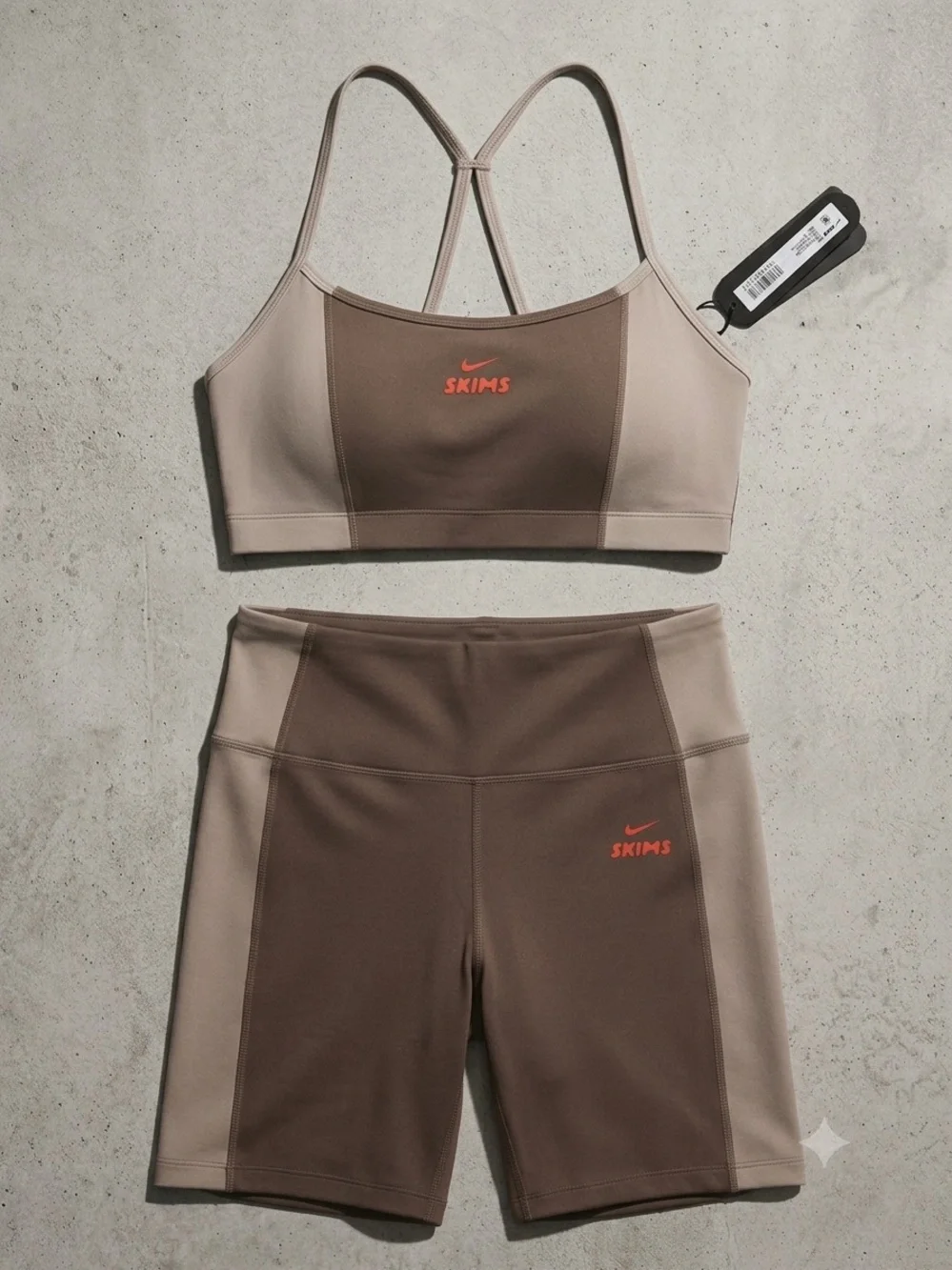 Nike x SKIMS Shine Micro Scoop Bra & 5" Shorts Set Truffle Stone M⁠ - Picture 2 of 9